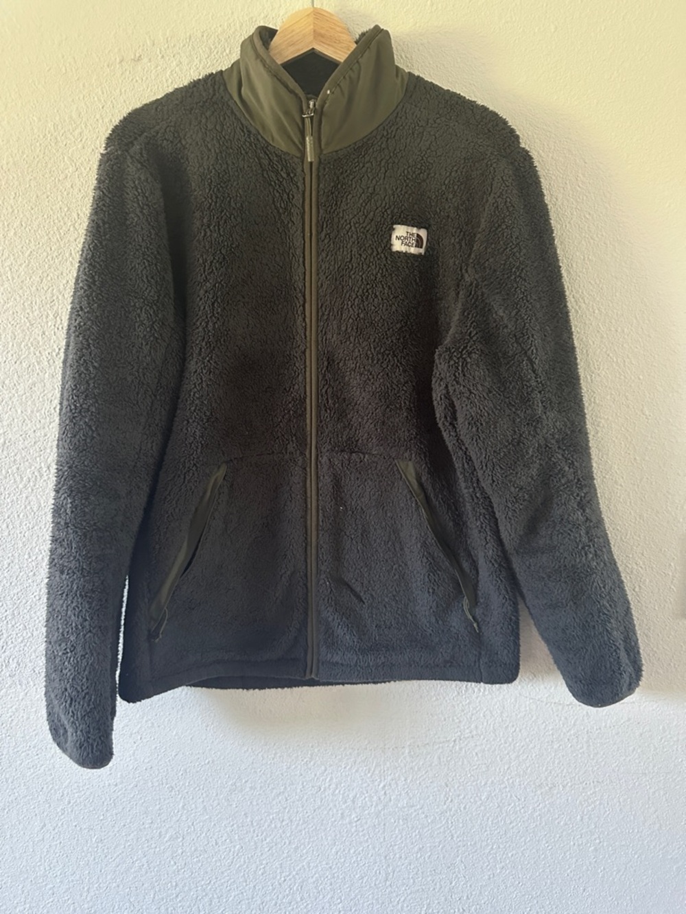 The North Face Charcoal Gray Sherpa Fleece Full-Zip Jacket